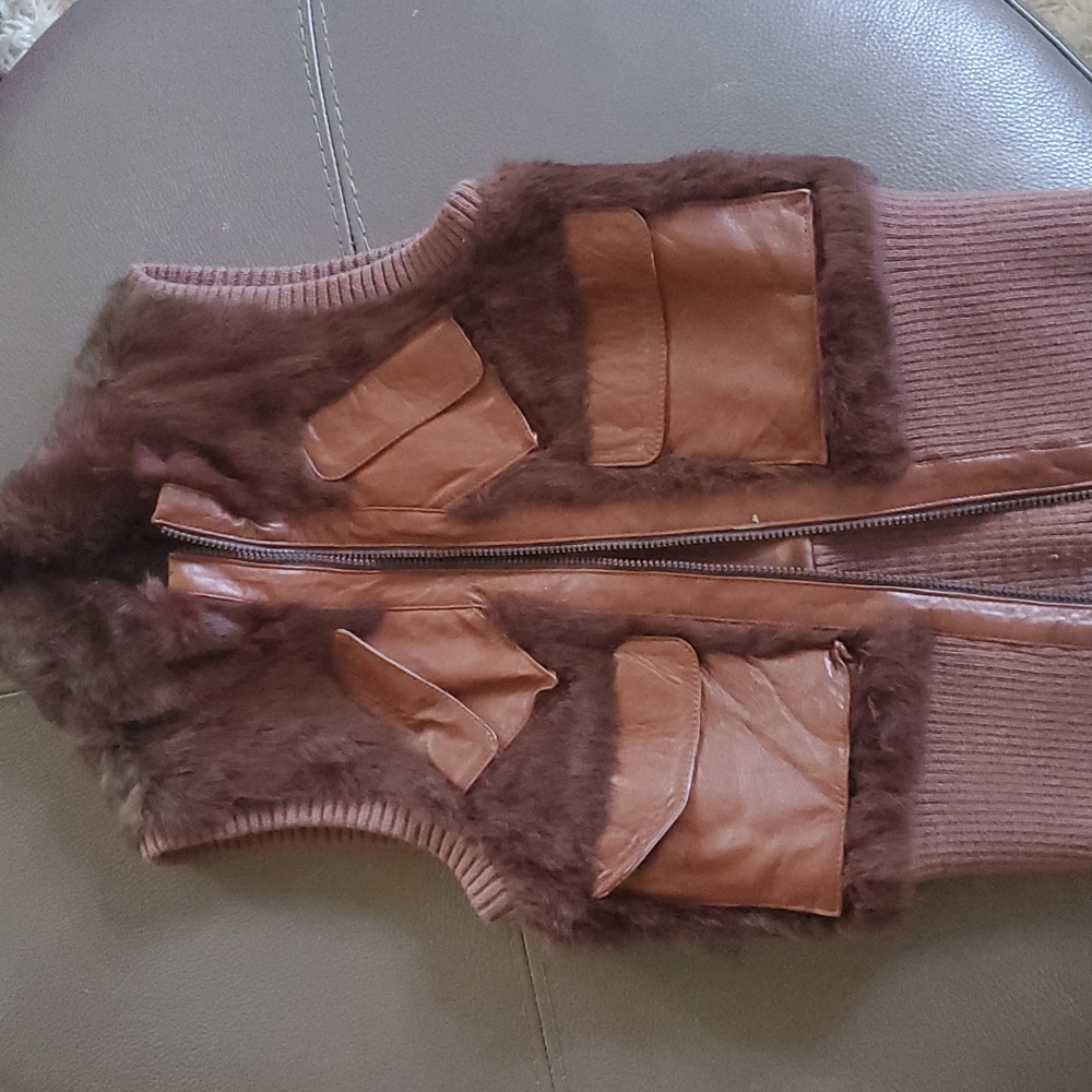 Fur vest